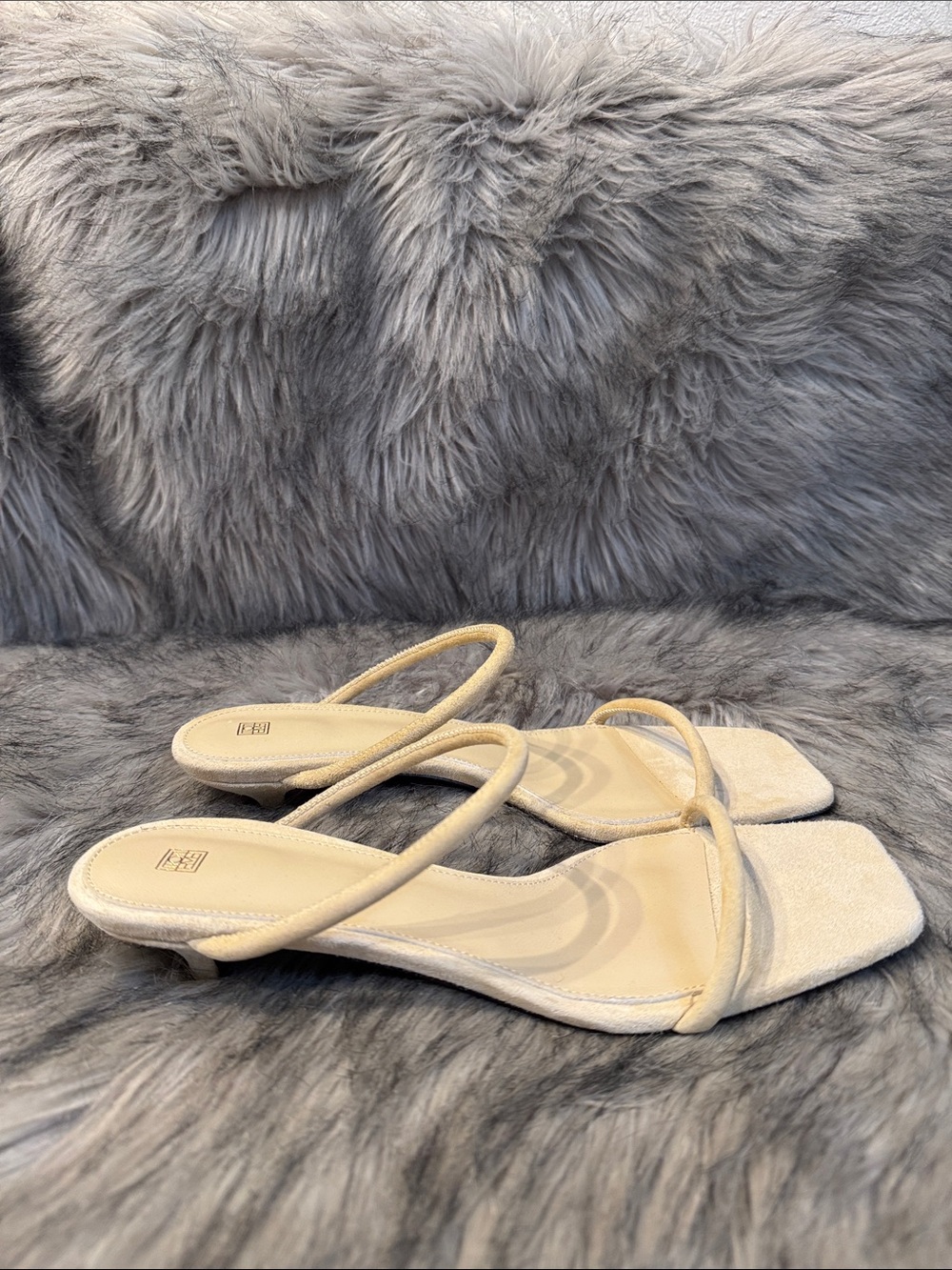 Toteme Cream Strappy Kitten-Heel Mules Size 40